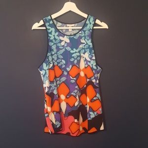 Bright multi-color tank with black piping
